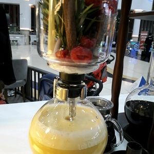 Meet your Posher, Ali